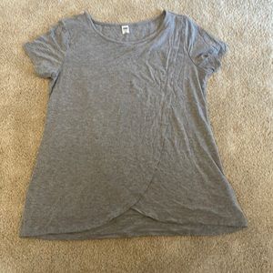 Old Navy maternity/nursing tee